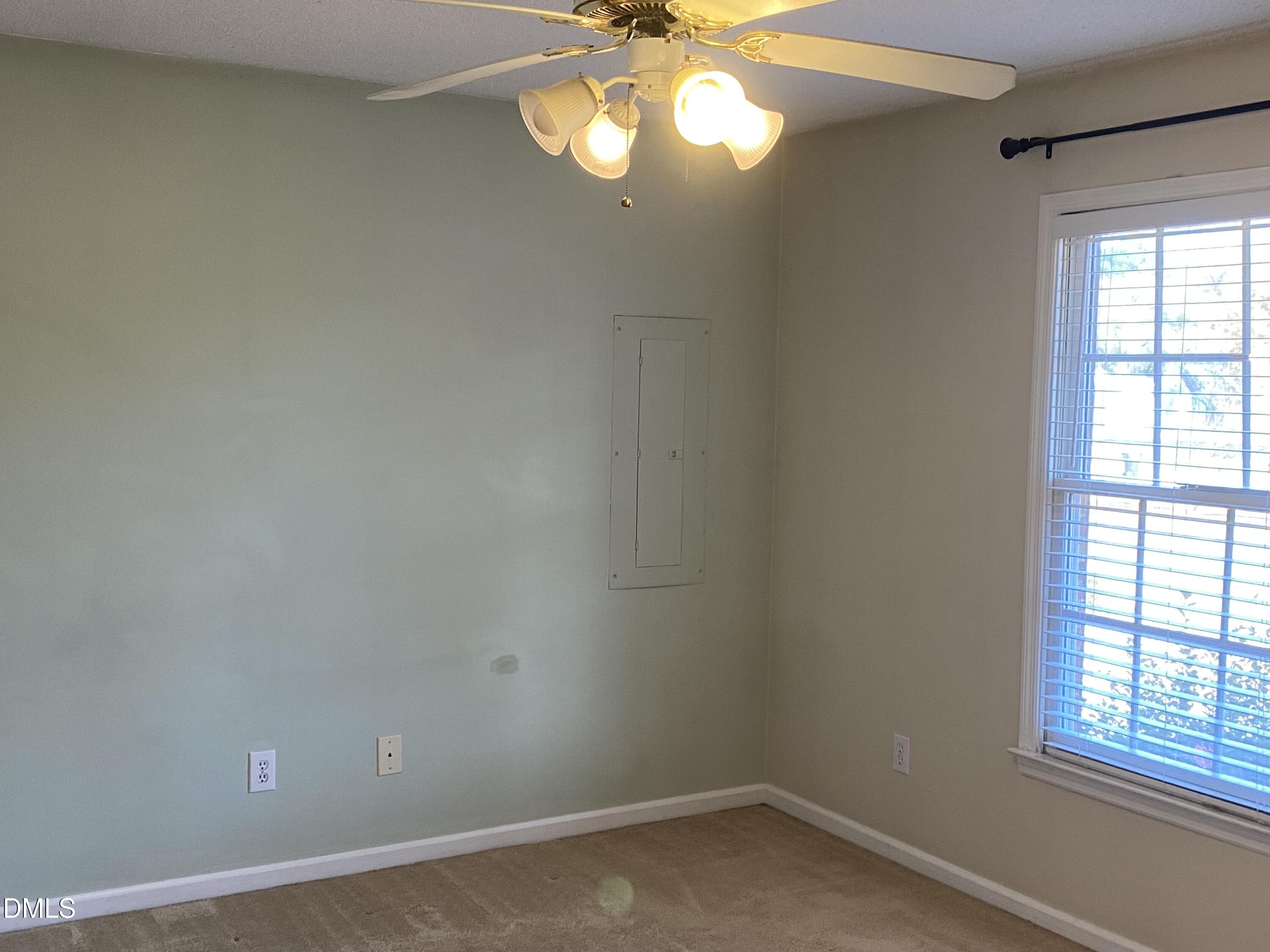 1309 Squire Ridge Drive Fuquay-Varina, NC 27526 - Photo 7 of 14 IMG_0172 (1)