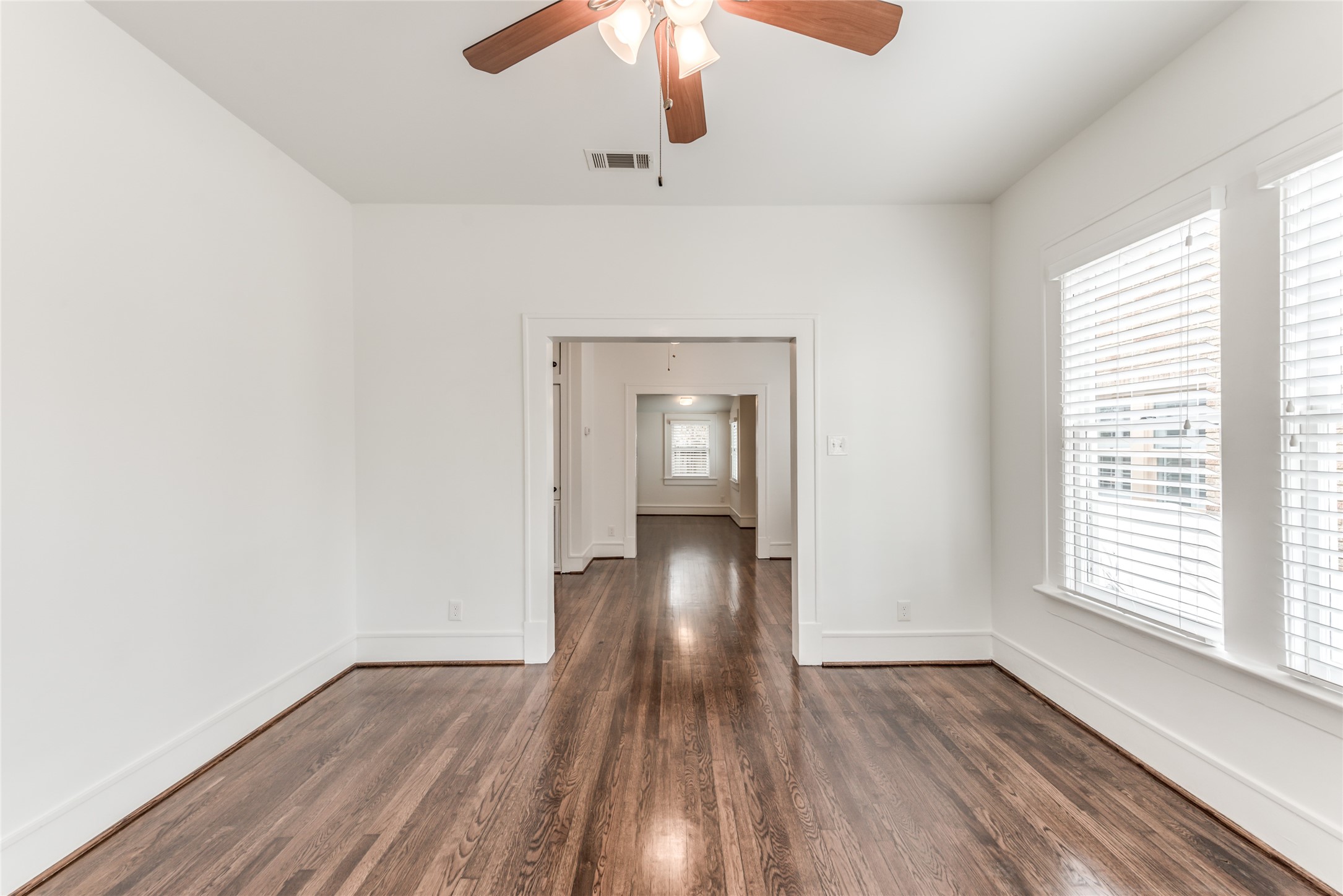 2003 Lubbock Street Houston, TX 77007 - Photo 6 of 19