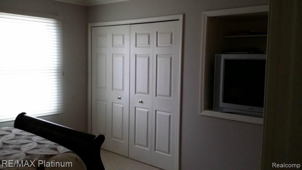 13734 Clyde Road Holly, MI 48442 - Photo 31 of 44 20140407_130313.jpg