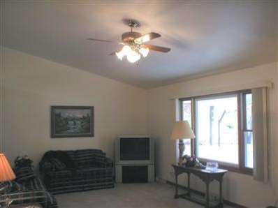 7022 Spring Court Demotte, IN 46310 - Photo 7 of 10 398x298
