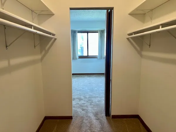 $160,000 | 1420 Woodbridge Road, Unit 2B, Joliet, IL 60436