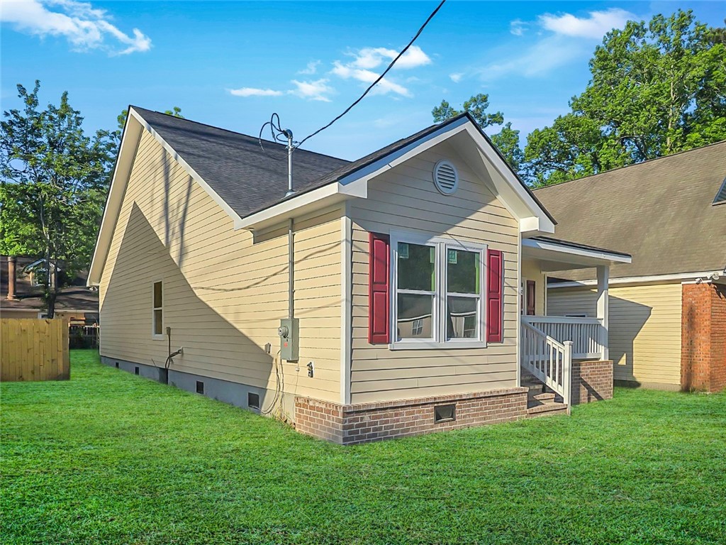 2003 Tuskegee Street Atlanta, GA 30315 - Photo 3 of 33 LEFT VIEW