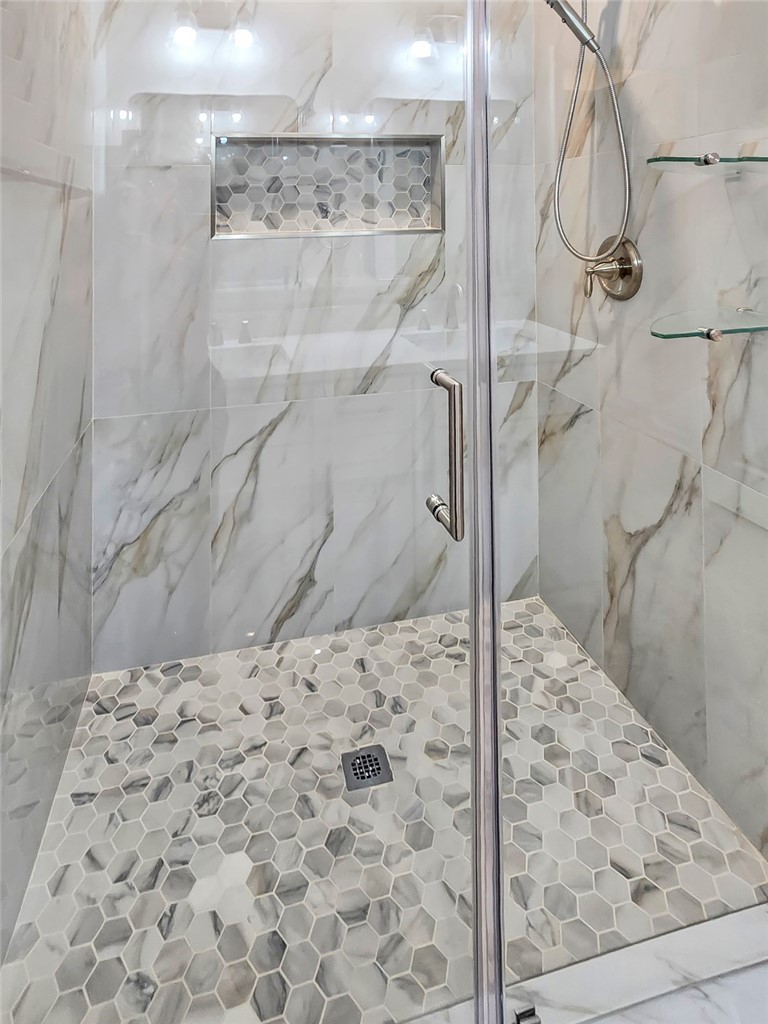 2003 Tuskegee Street Atlanta, GA 30315 - Photo 31 of 33 GORGEOUS BATHROOM