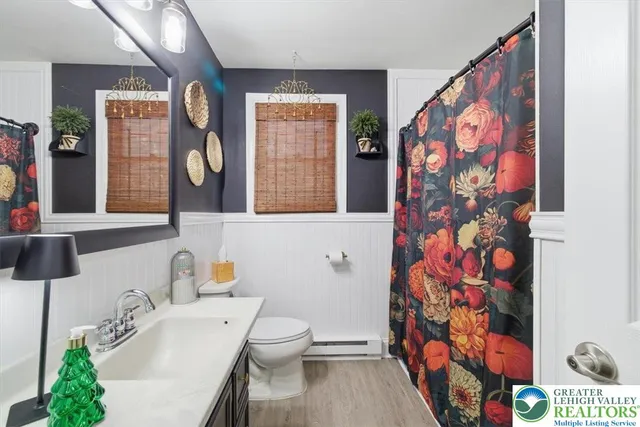 $279,900 | 249 West Street, Bath, PA 18014