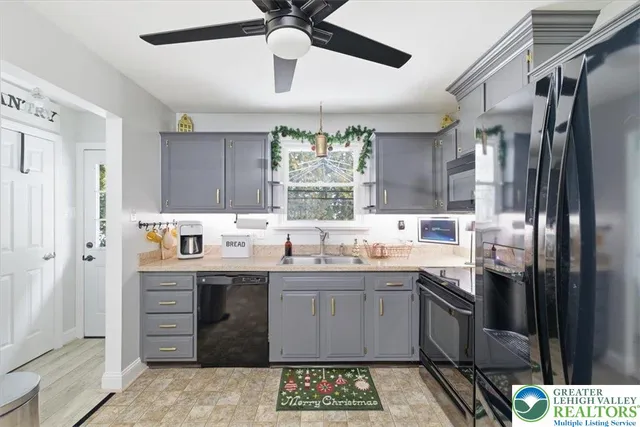 $279,900 | 249 West Street, Bath, PA 18014