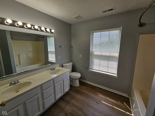 $1,999 | 5627 Pillory Way, Indianapolis, IN 46254