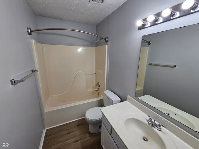 $1,999 | 5627 Pillory Way, Indianapolis, IN 46254