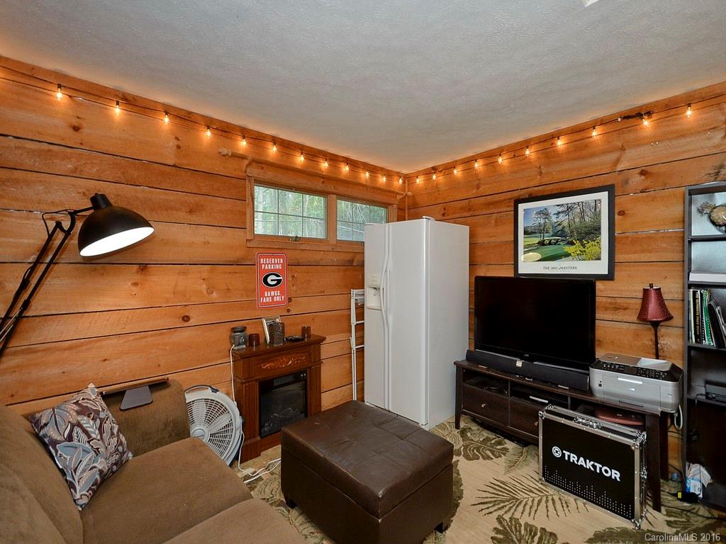 141 Ridgewood Place Brevard, NC 28712 - Photo 14 of 19