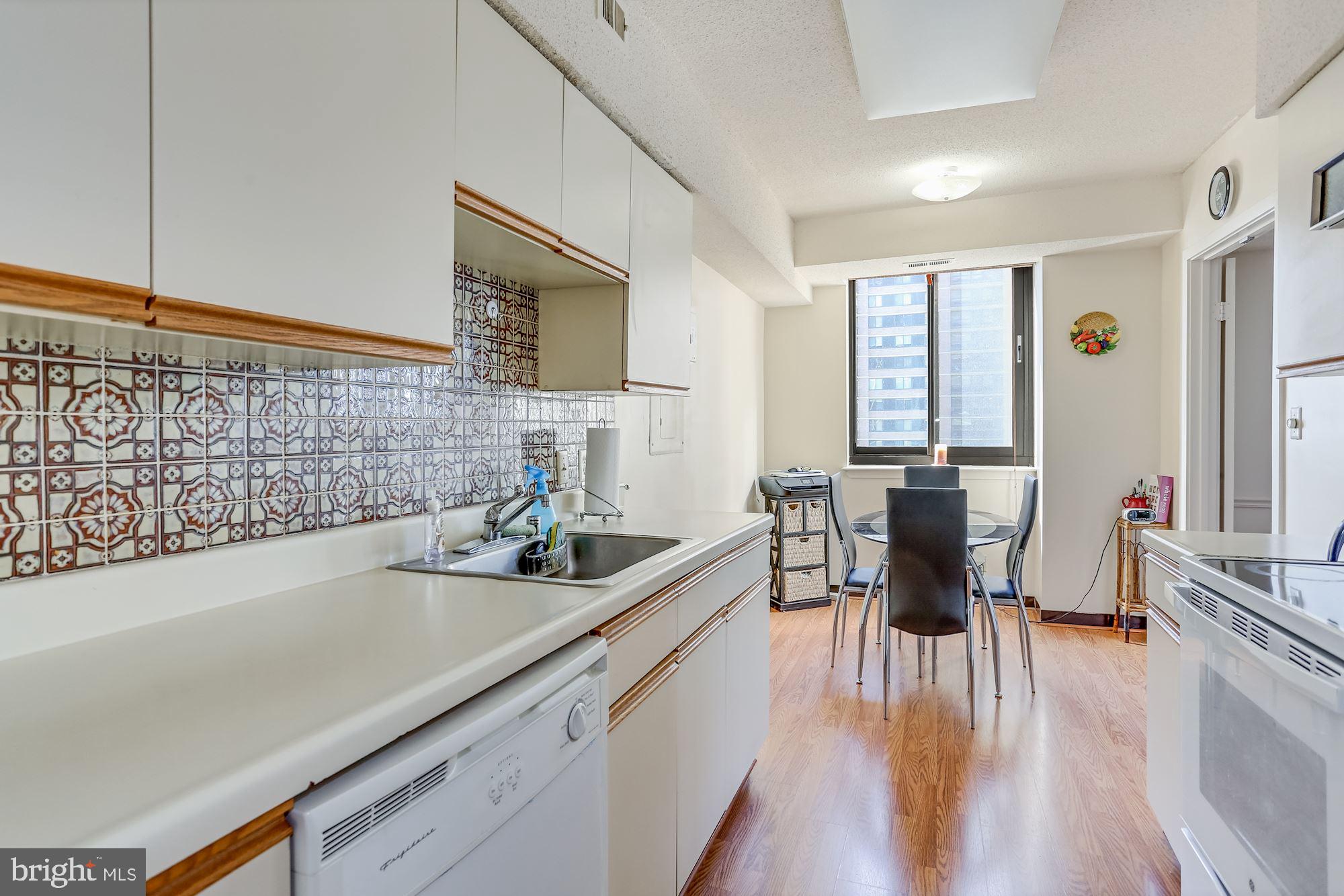 5505 Seminary Road, Unit 1101N Falls Church, VA 22041 - Photo 11 of 28