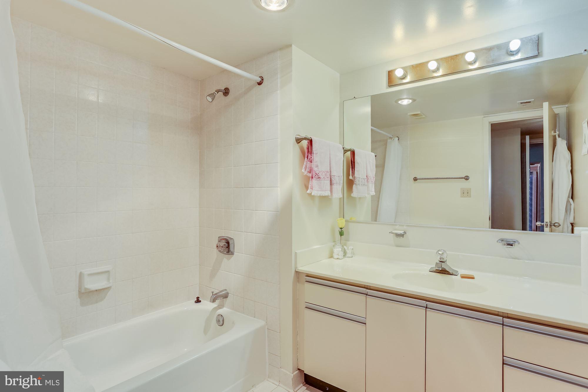 5505 Seminary Road, Unit 1101N Falls Church, VA 22041 - Photo 17 of 28