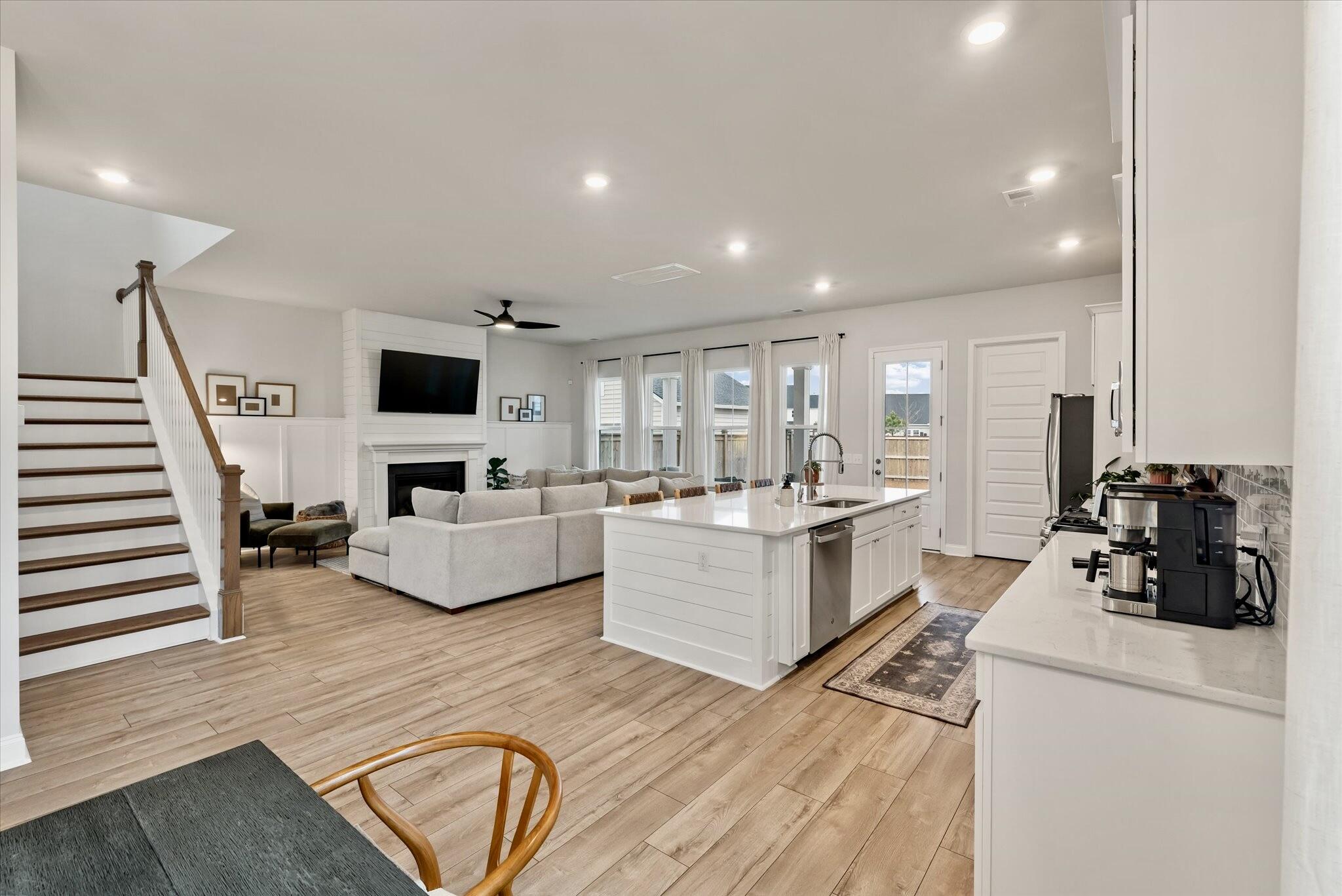 1020 Arrowwood Way Summerville, SC 29485 - Photo 11 of 46 11-1020 Arrowwood Way_i_Lowcountry_Expos