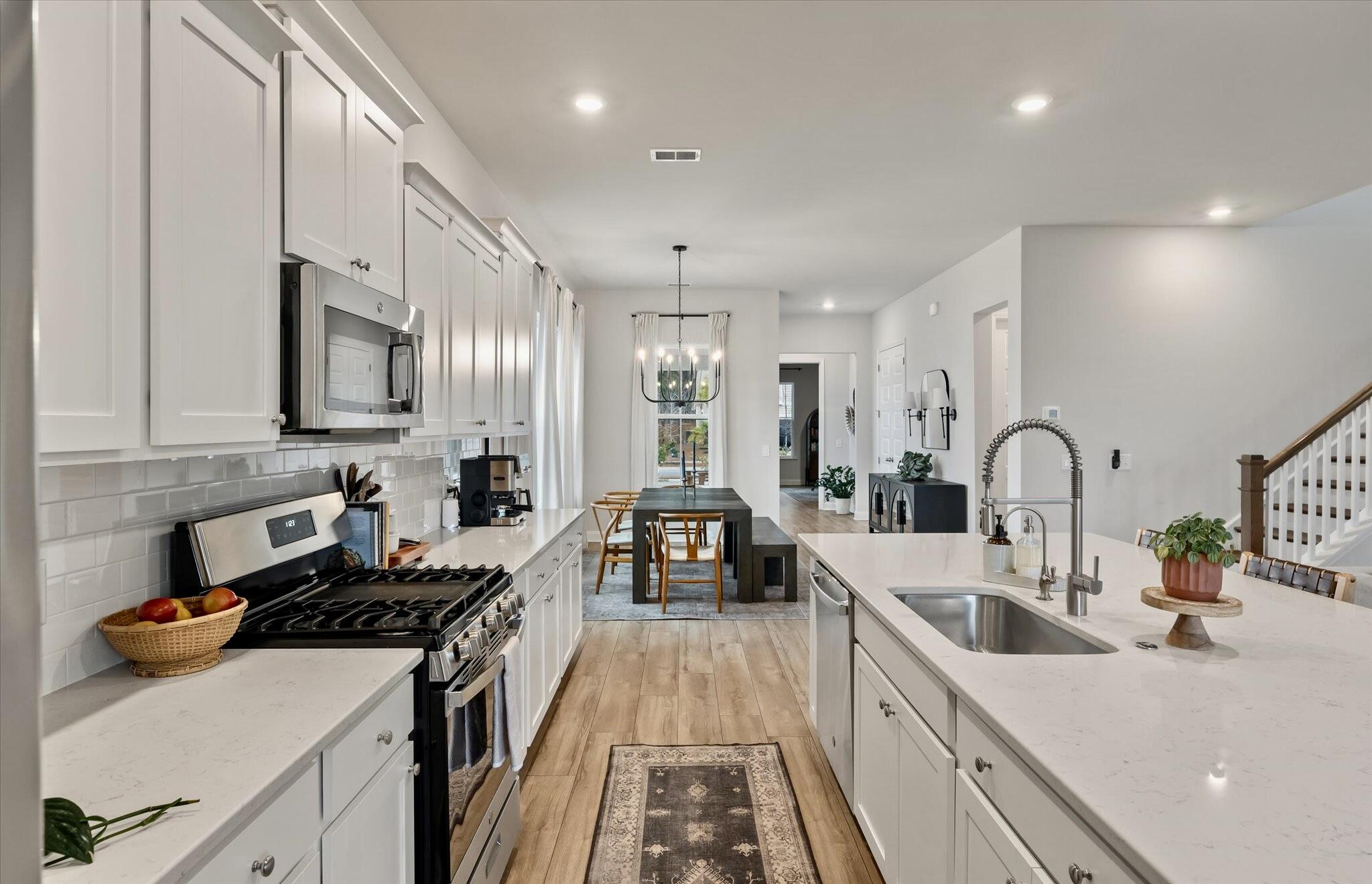 1020 Arrowwood Way Summerville, SC 29485 - Photo 16 of 46 16-1020 Arrowwood Way_i_Lowcountry_Expos