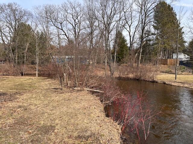 8034 North Johnson Road Irons, MI 49644 - Photo 2 of 35 IMG_5146