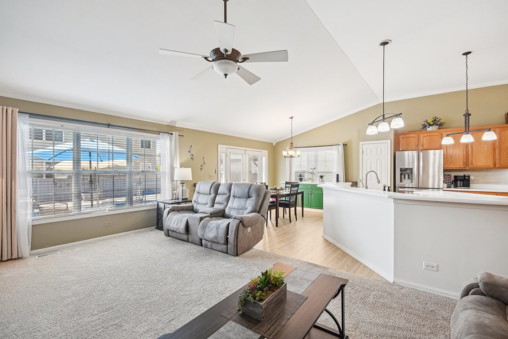 10409 Evendale Road Huntley, IL 60142 - Photo 2 of 34 Gallery Image 2