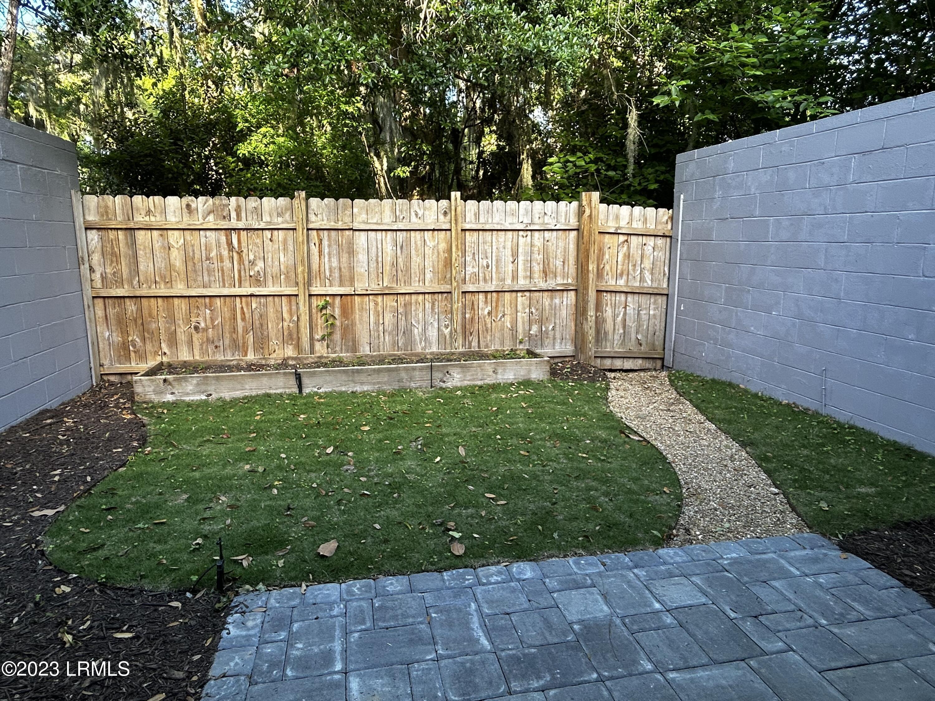 900 State Rd S-7-297, Unit C1 Beaufort, SC 29902 - Photo 15 of 26 8D808A44-2253-4538-B246-C96E7826D852