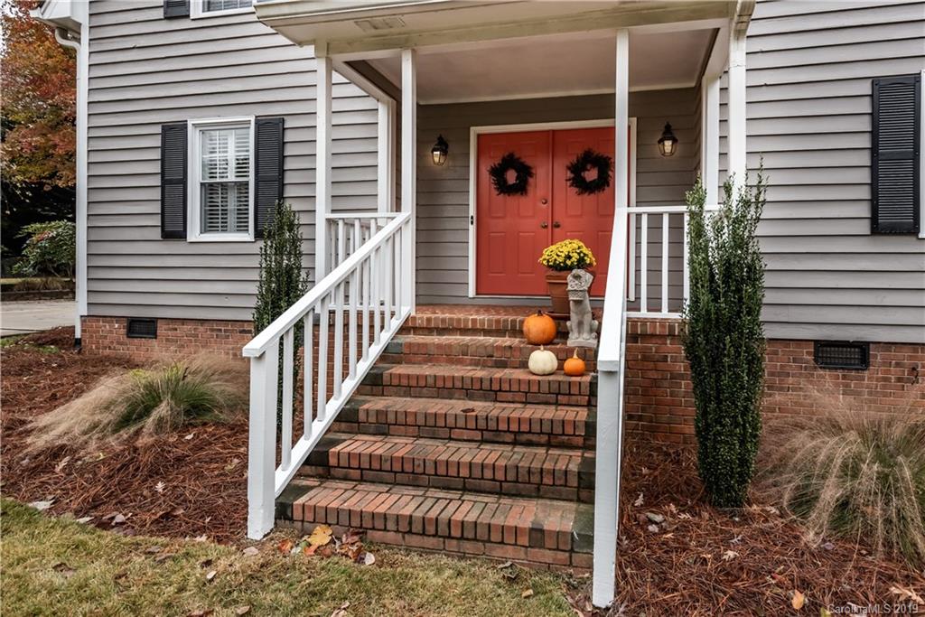 2924 Stoneybrook Drive Fort Mill, SC 29708 - Photo 5 of 41 Gallery Image 5