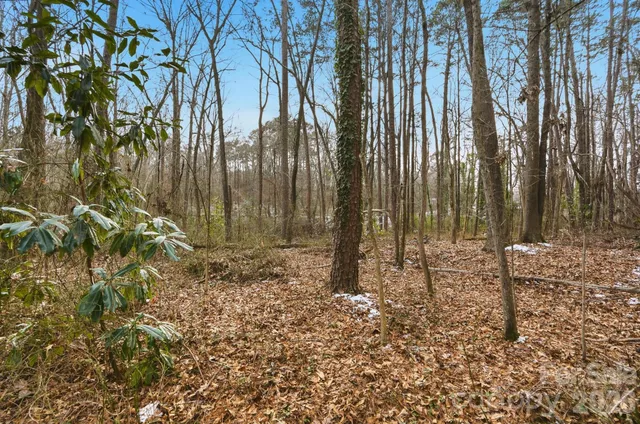 a view of a outdoor space