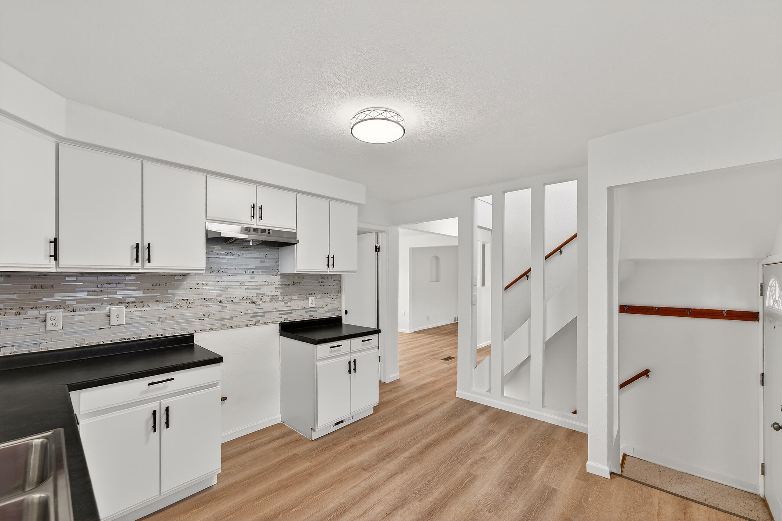 6726 West Silver Spring Drive Milwaukee, WI 53218 - Photo 17 of 45 Kitchen