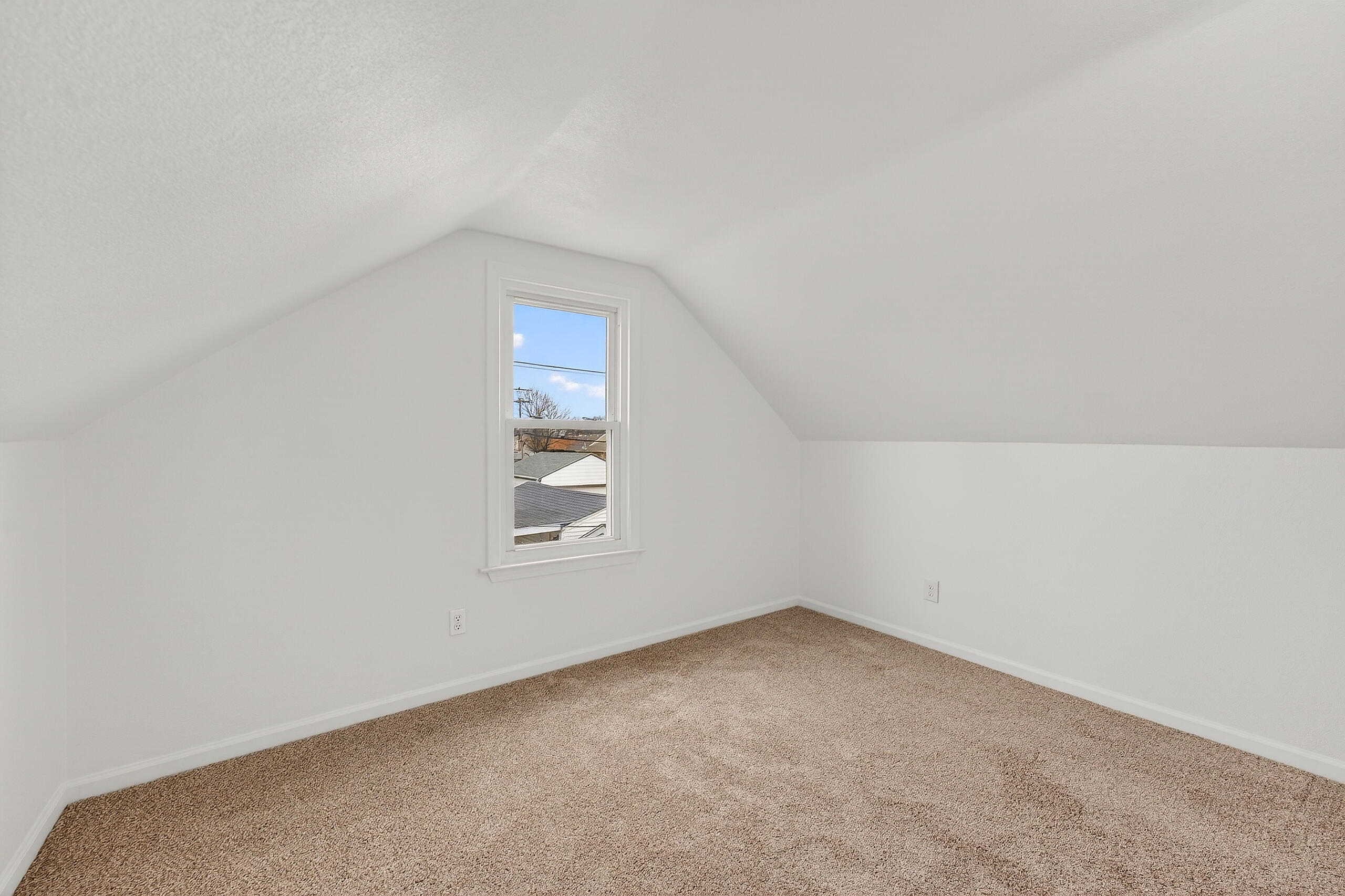 6726 West Silver Spring Drive Milwaukee, WI 53218 - Photo 24 of 45 UPPER LEVEL BR 2