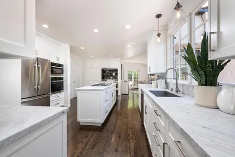 $5,750,000 | 973 Baileyana Road, Hillsborough, CA 94010