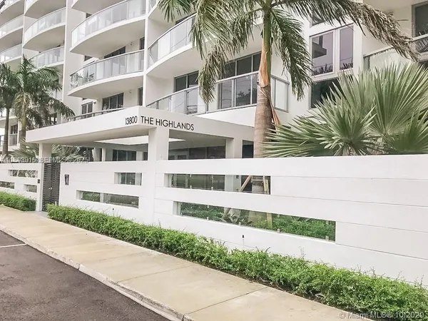 $2,850 | 13800 Highland Drive, Unit 604, North Miami Beach, FL 33181