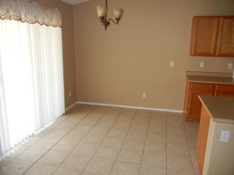 10358 West Piccadilly Road Avondale, AZ 85392 - Photo 5 of 14 281708074