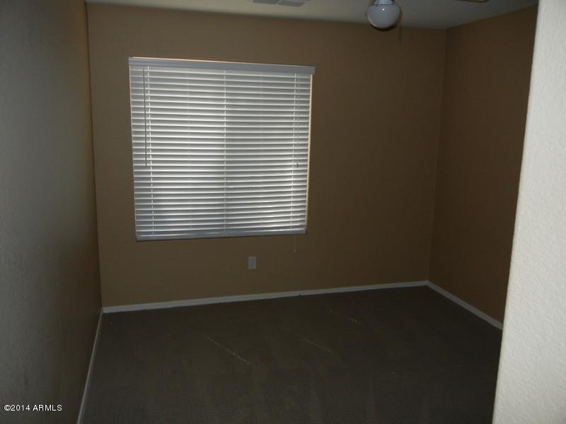 10358 West Piccadilly Road Avondale, AZ 85392 - Photo 10 of 14 281708068