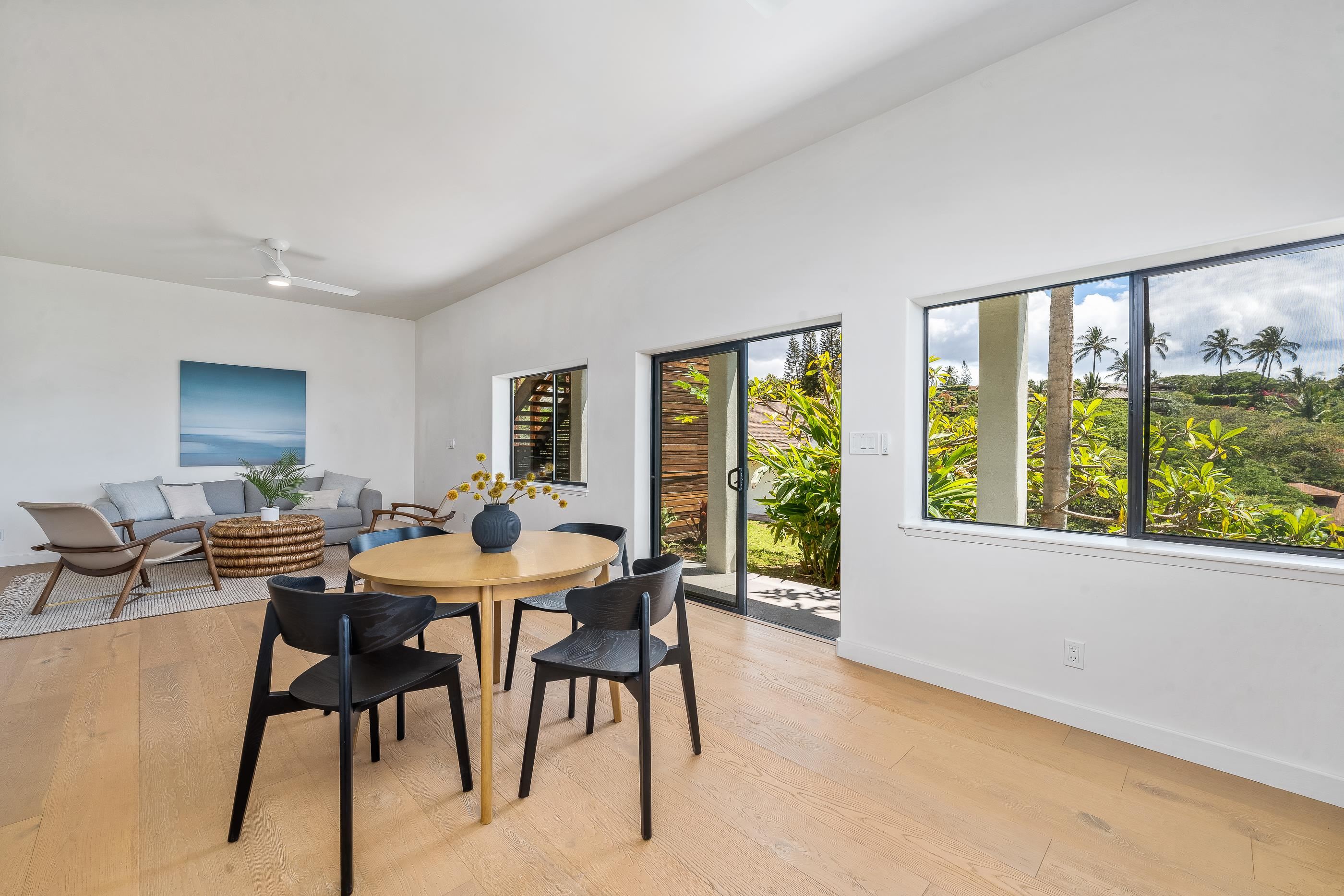820 Kupulau Drive Kihei, HI 96753 - Photo 30 of 50 a view of a livingroom with furniture window and outside view