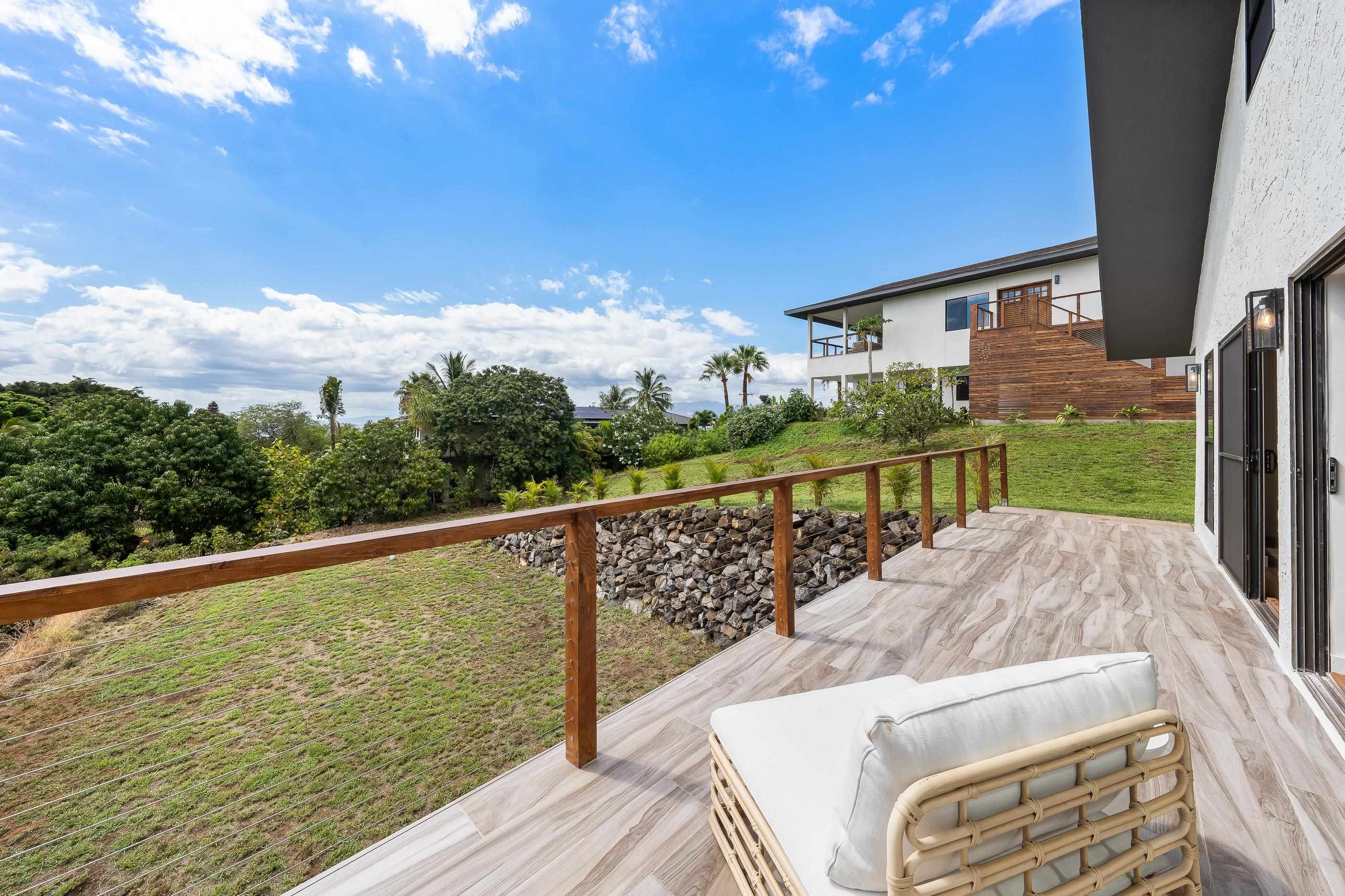 820 Kupulau Drive Kihei, HI 96753 - Photo 47 of 50 a view of balcony with furniture