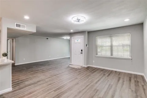 $295,000 | 2850 Linhaven Drive, Mesquite, TX 75150