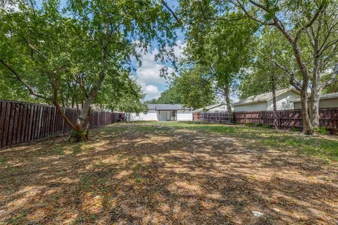 $295,000 | 2850 Linhaven Drive, Mesquite, TX 75150