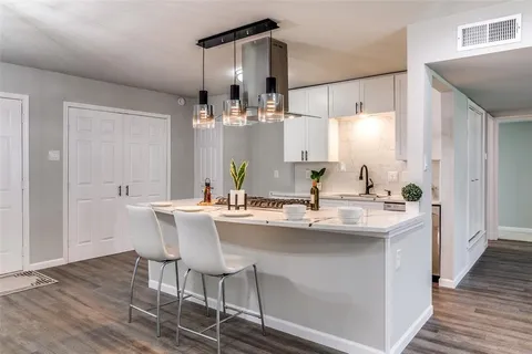 $295,000 | 2850 Linhaven Drive, Mesquite, TX 75150