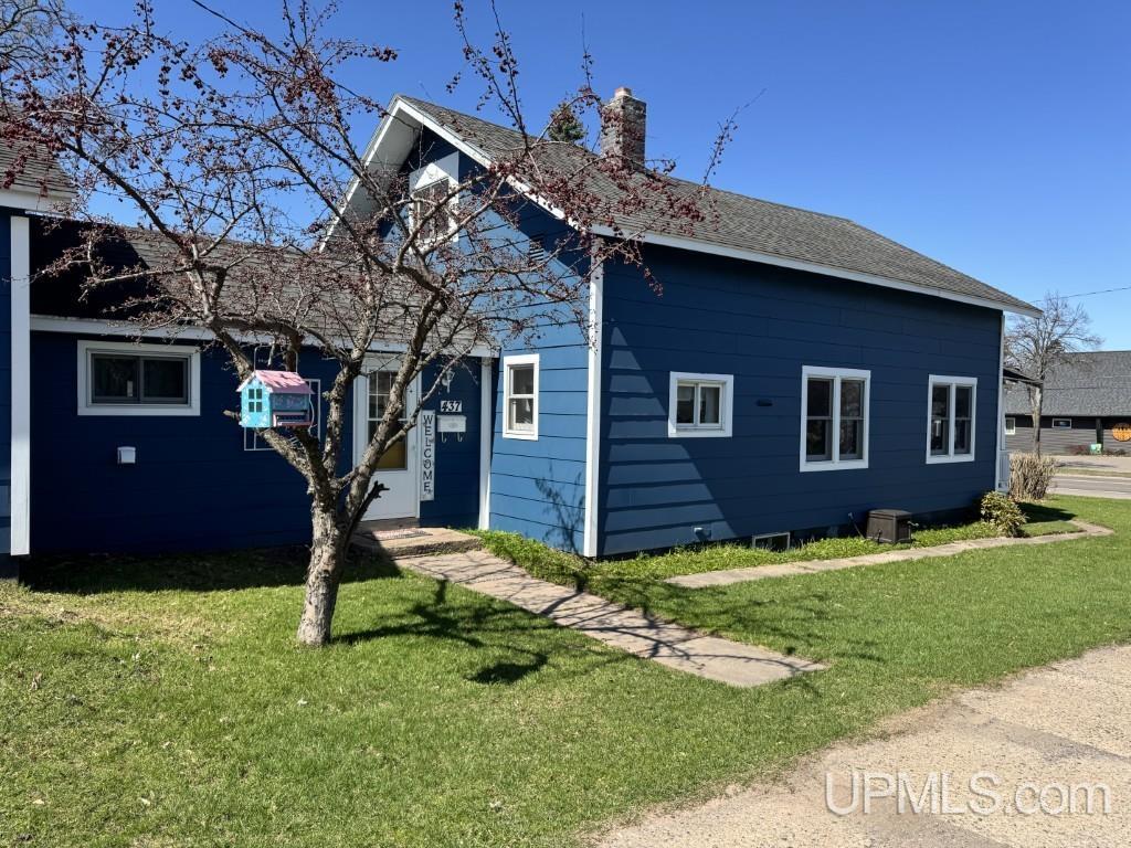 437 North Main Street L'Anse, MI 49946 - Photo 42 of 47