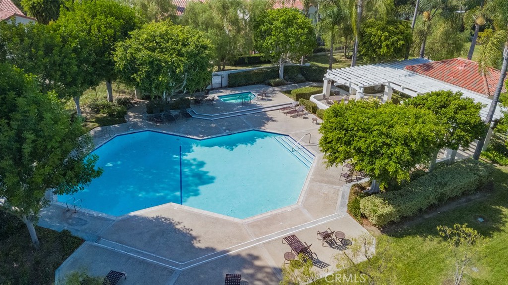 7 Del Rey, Unit 10 Irvine, CA 92612 - Photo 5 of 75 Gallery Image 5