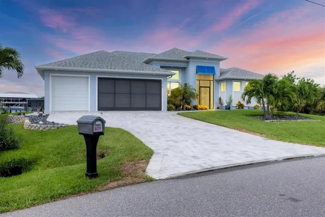 $899,900 | 10079 Lebanon Drive, Port Charlotte, FL 33981