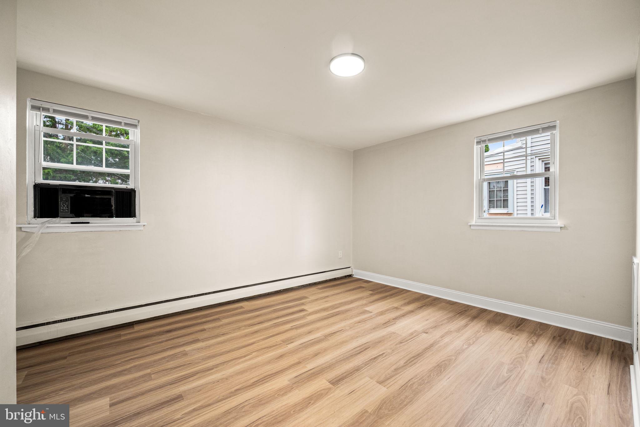 636 Arthur Street Philadelphia, PA 19111 - Photo 18 of 27