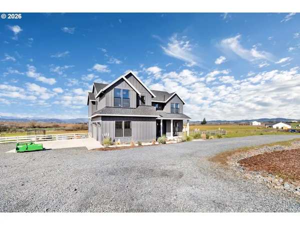 $1,399,000 | 6550 Northeast Memory Lane, Yamhill, OR 97148