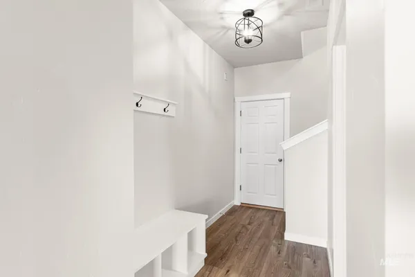 $569,990 | 3739 West Piscina Drive, Meridian, ID 83642