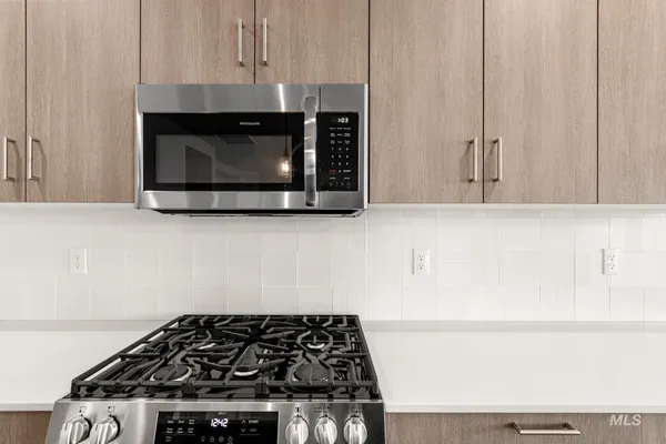 $569,990 | 3739 West Piscina Drive, Meridian, ID 83642