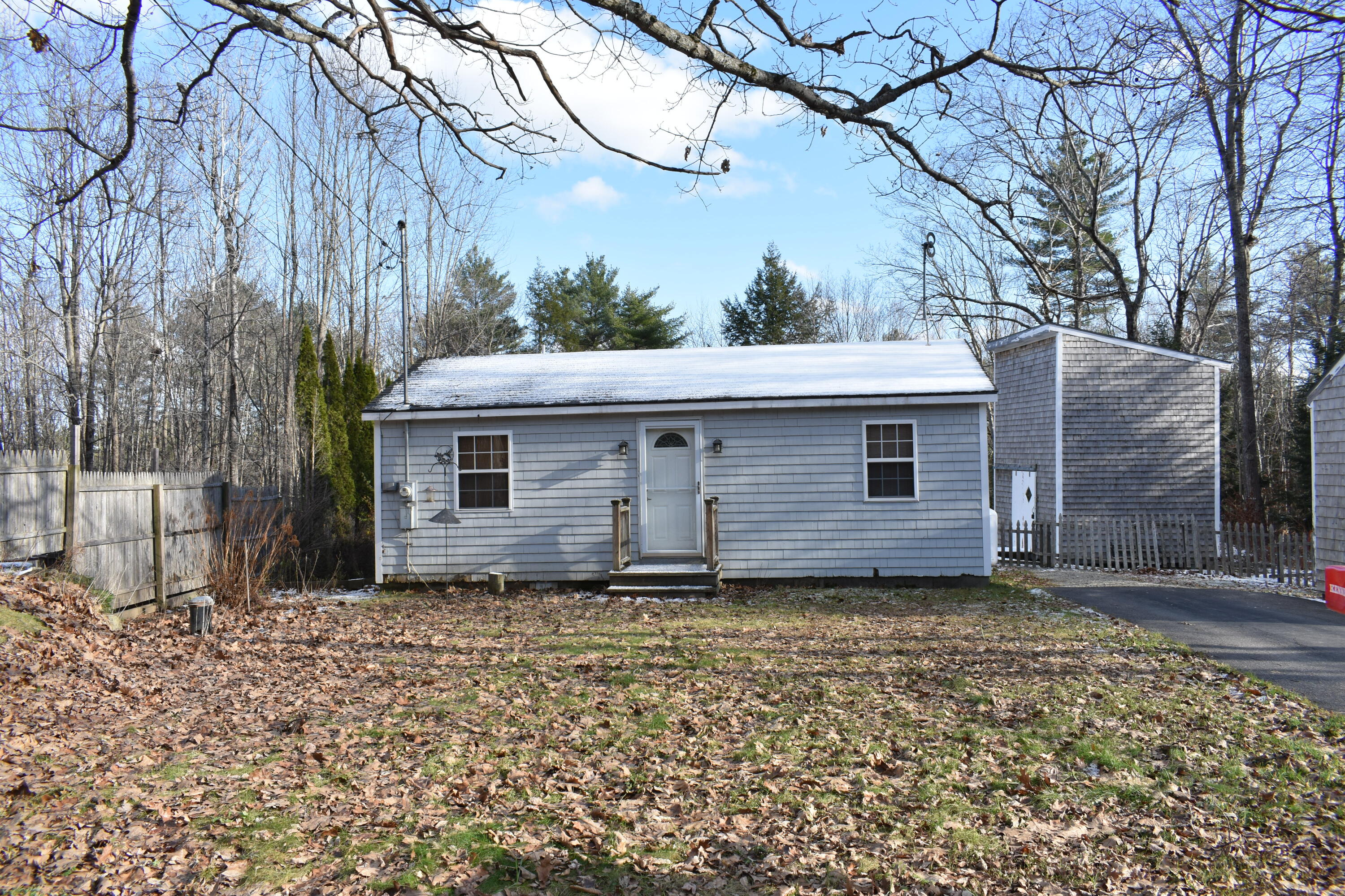 547 Eight Rod Road Augusta, ME 04330 - Photo 3 of 29 DSC_0102