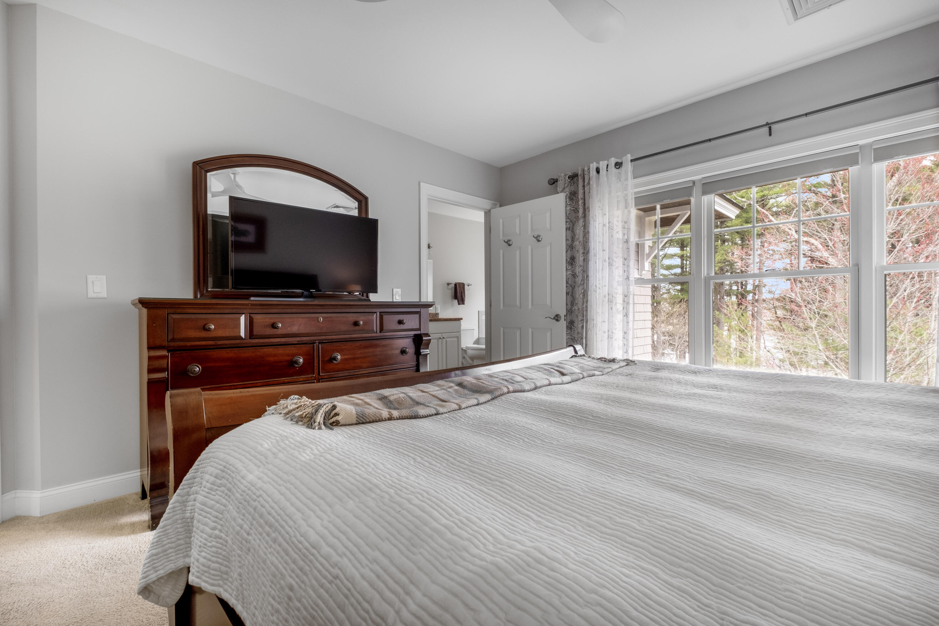 100 Shepard's Cove Road, Unit H201 Kittery, ME 03904 - Photo 25 of 55 DSCF1121
