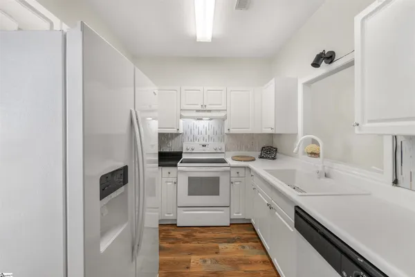 $199,000 | 33 Huntress Drive, Greer, SC 29651