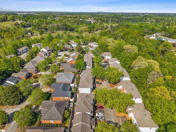 $199,000 | 33 Huntress Drive, Greer, SC 29651