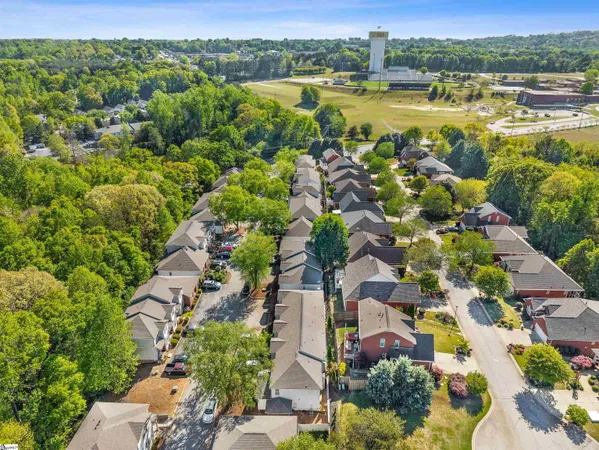 $199,000 | 33 Huntress Drive, Greer, SC 29651