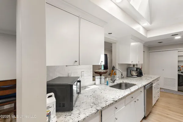 $280,000 | 5144 Reddoch Drive, Jackson, MS 39211