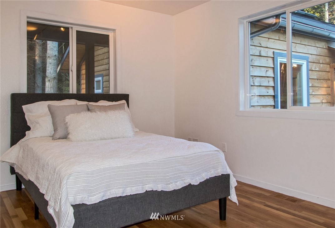 172 Haada Laas Road Port Townsend, WA 98368 - Photo 14 of 25 Gallery Image 14