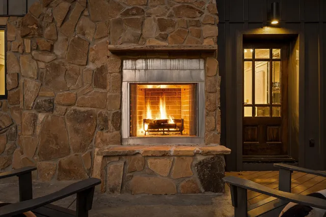 $989,000 | 1815 Lula Lake Road, Lookout Mountain, GA 30750