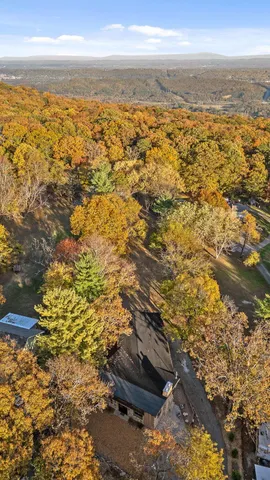 $989,000 | 1815 Lula Lake Road, Lookout Mountain, GA 30750