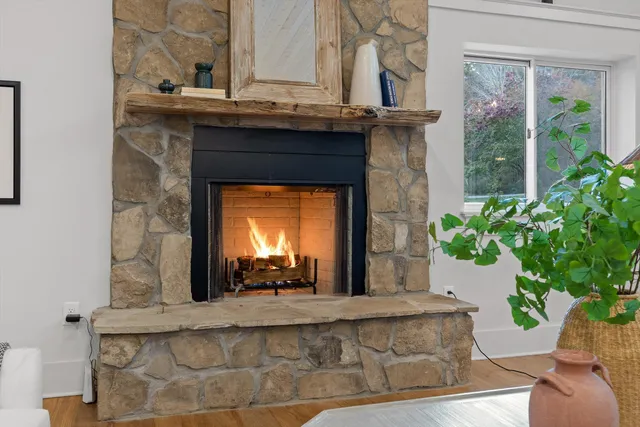 $989,000 | 1815 Lula Lake Road, Lookout Mountain, GA 30750