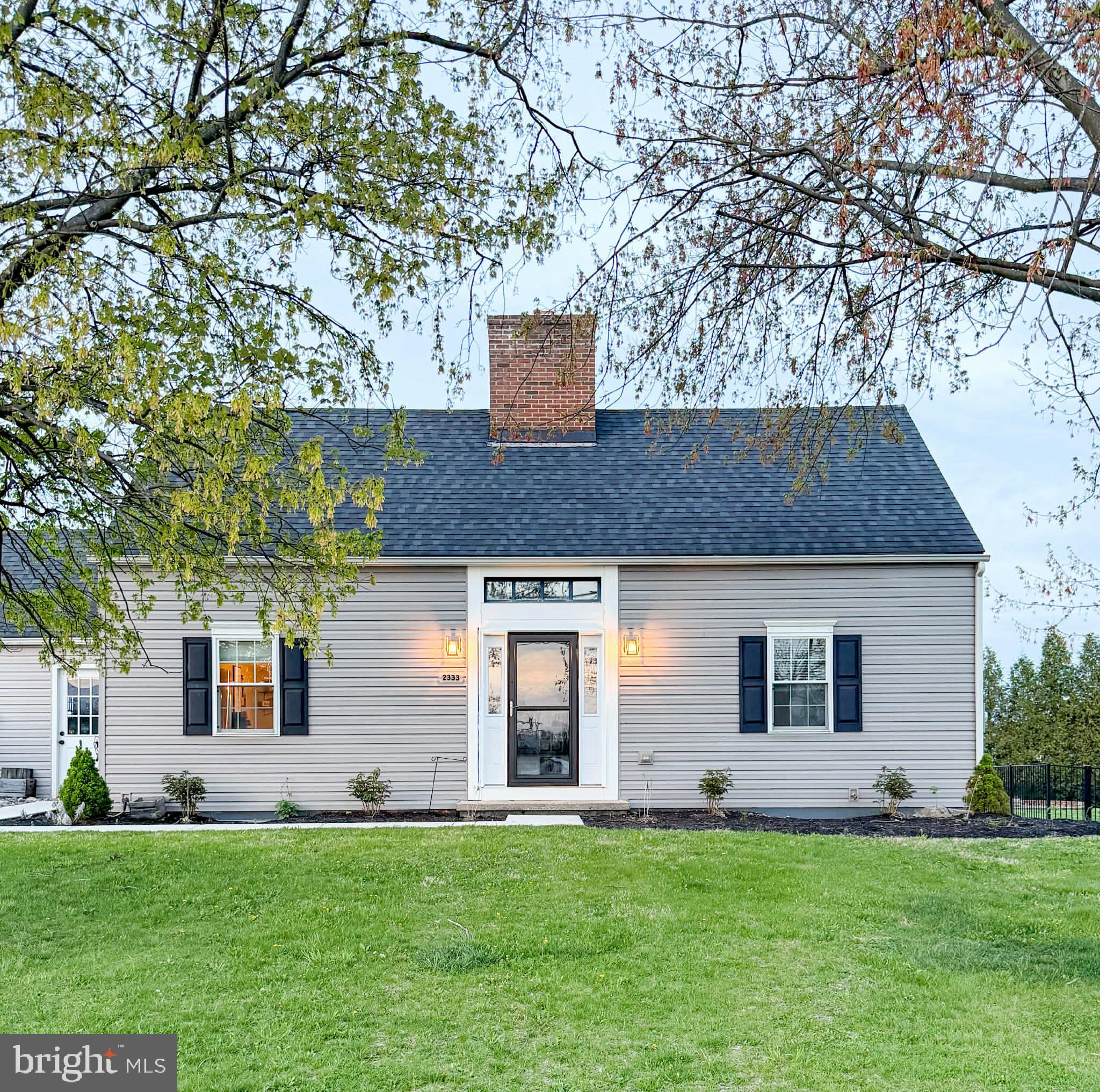 2333 Sollenberger Road Chambersburg, PA 17202 - Photo 4 of 48 WELCOME HOME!!